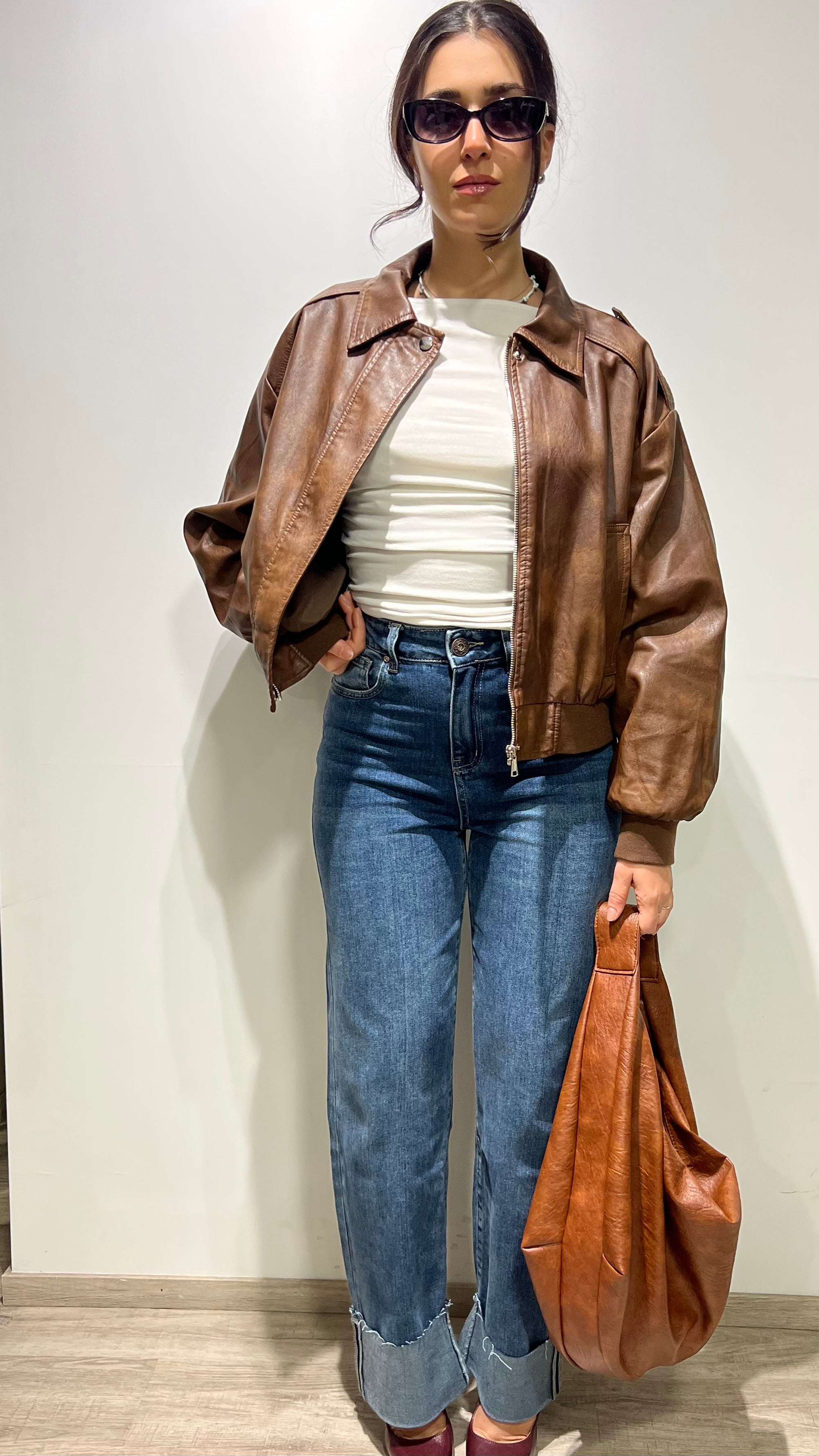 Giubbotto corto effetto pelle