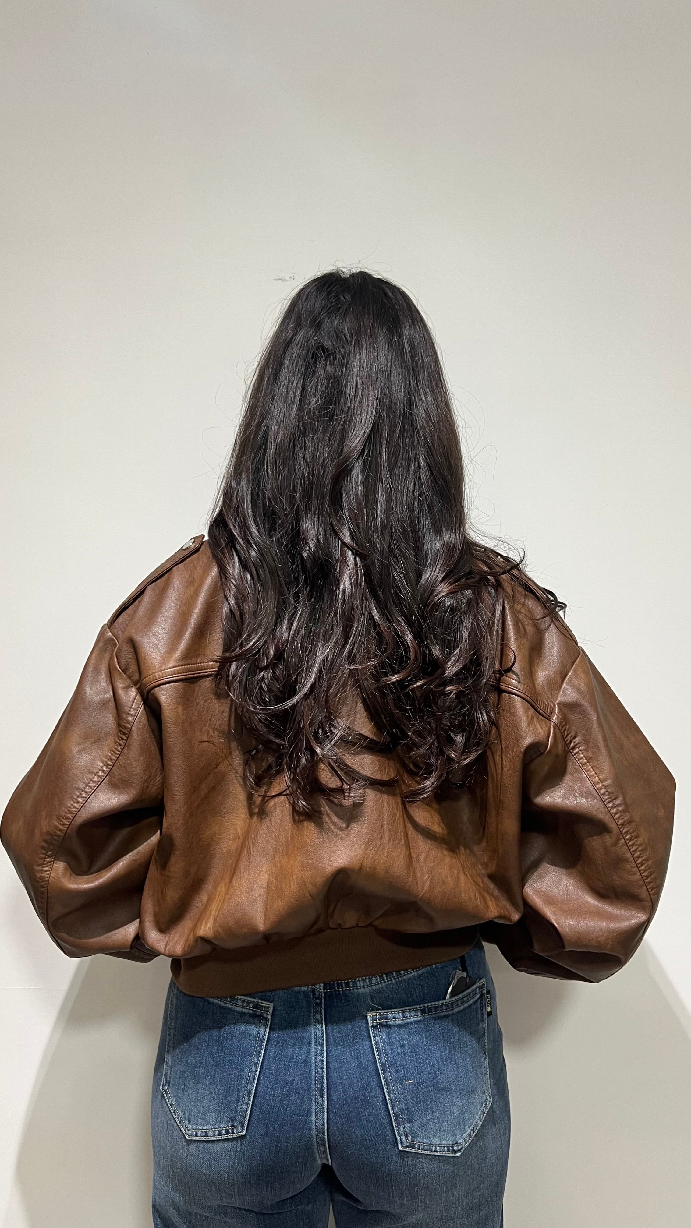 Giubbotto corto effetto pelle